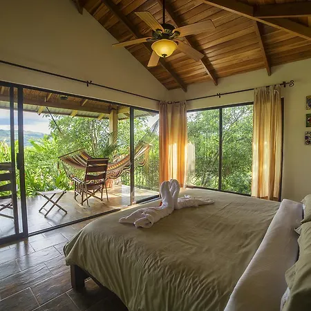 La Finca Lodge